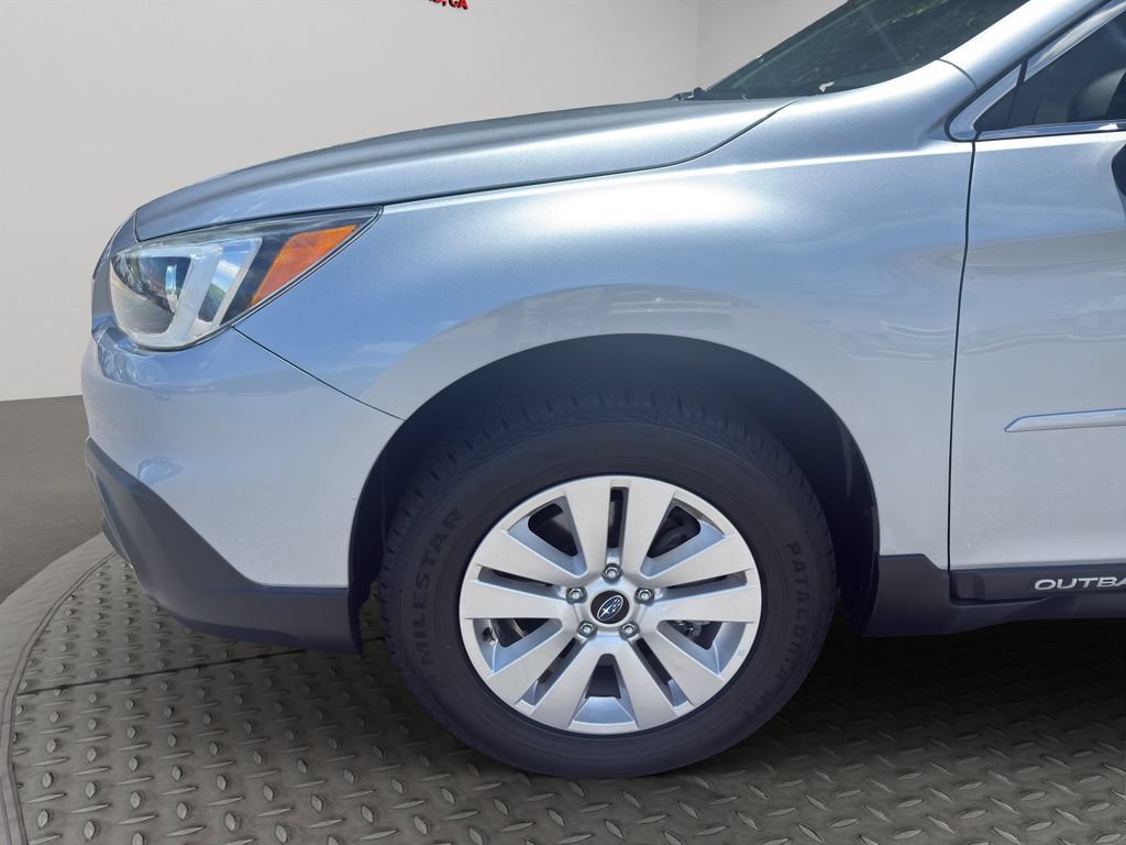 Used 2017 Subaru Outback 2.5i Premium AWD/4WD image 15
