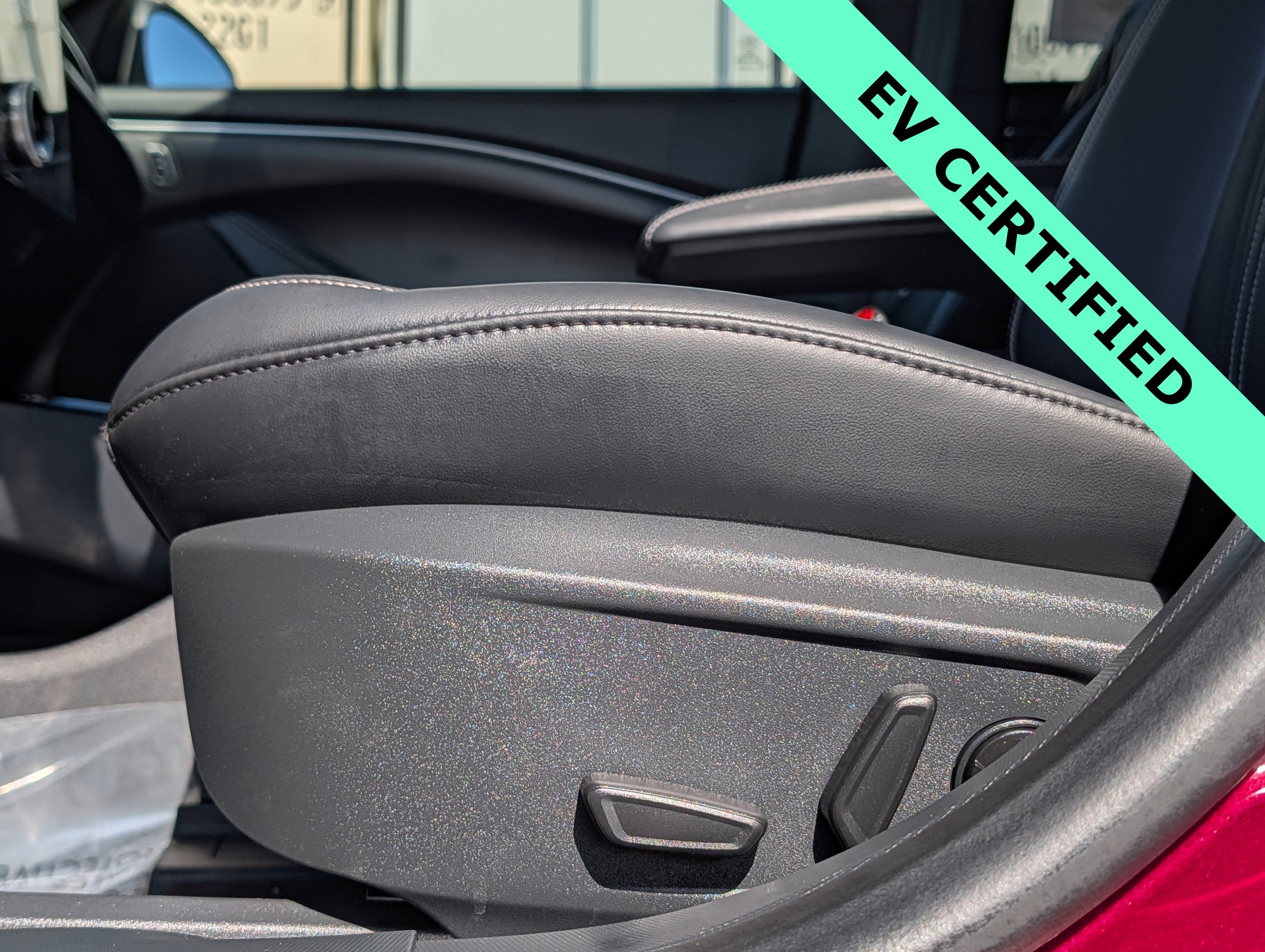 Certified 2025 Ford Mustang Mach-E Select w/ Comfort Package Lite RWD image 22