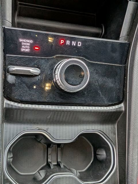 Used 2024 Jeep Grand Cherokee Limited image 27