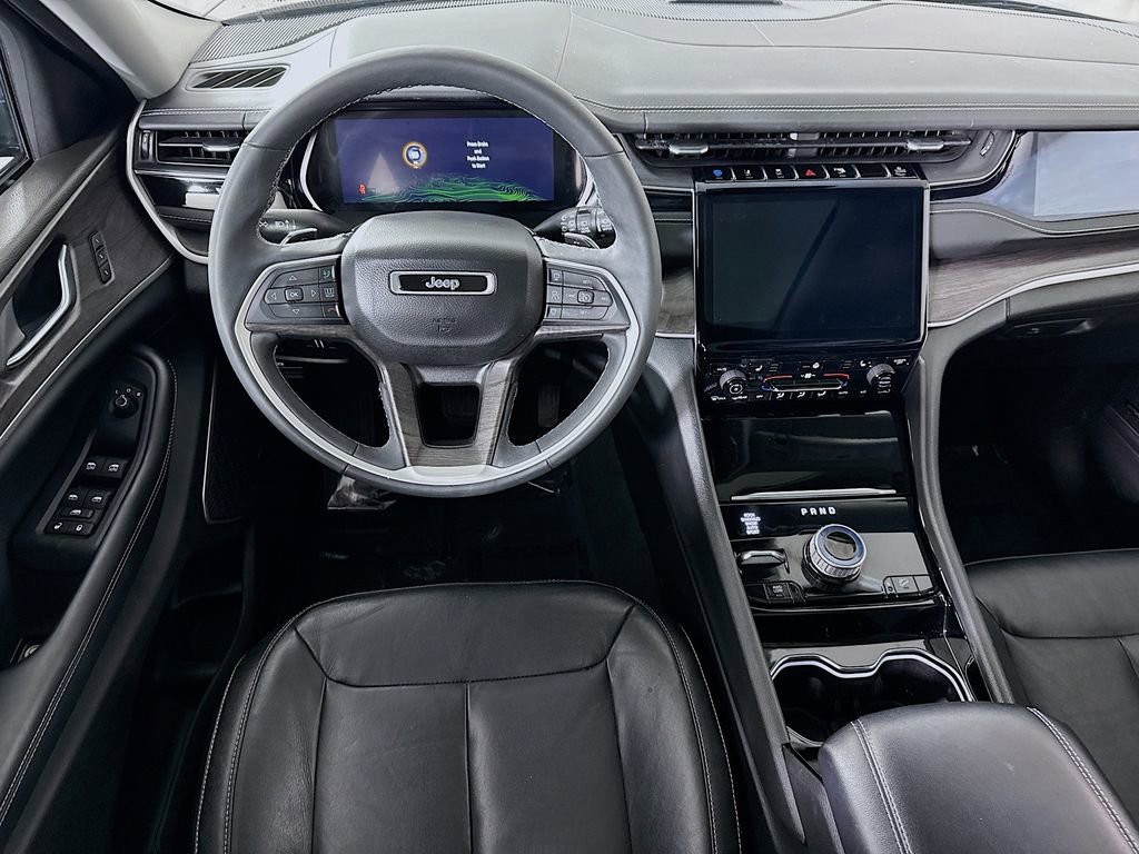 Used 2022 Jeep Grand Cherokee Limited 4xe image 3