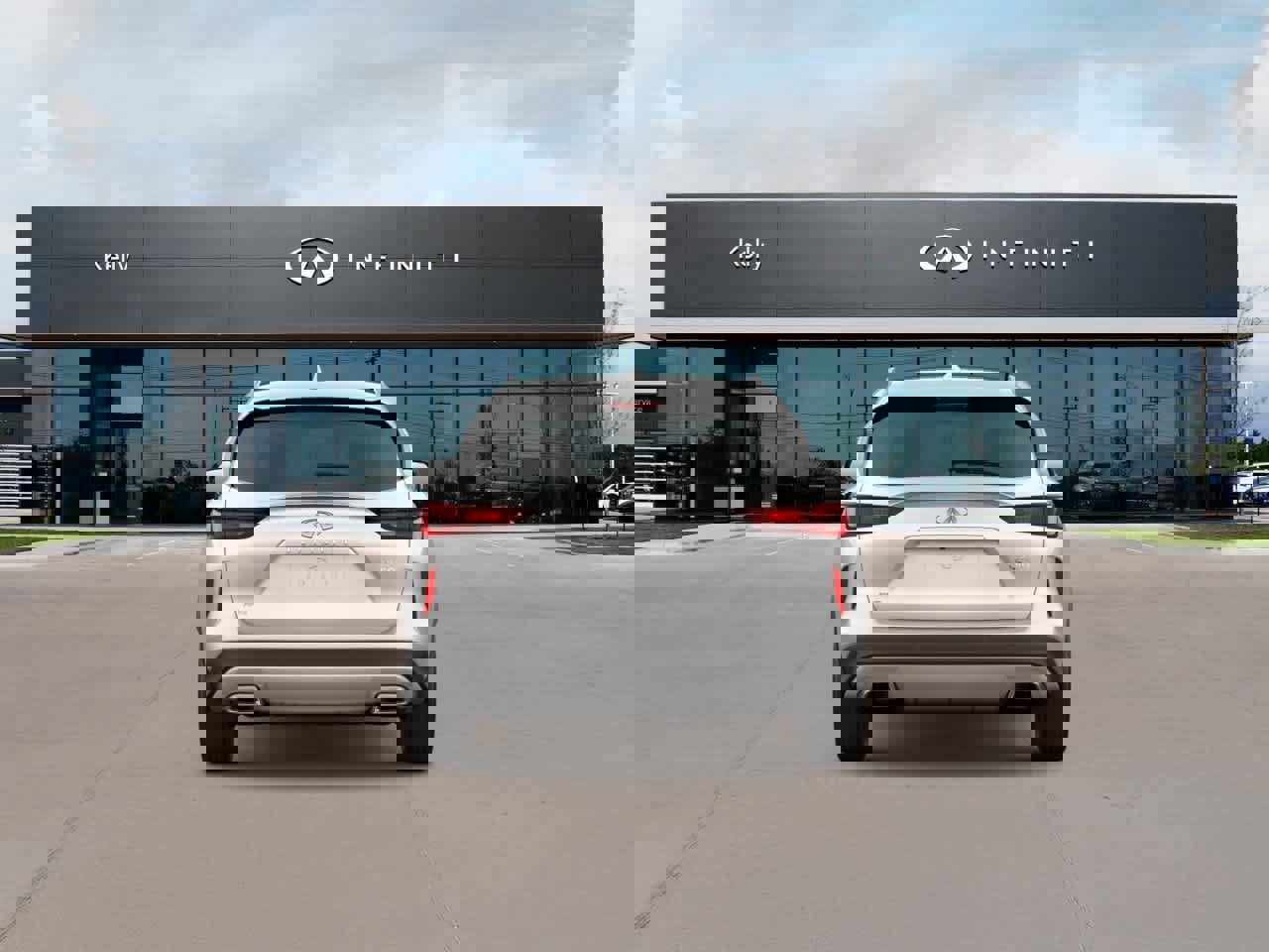 New 2025 INFINITI QX50 Luxe image 2