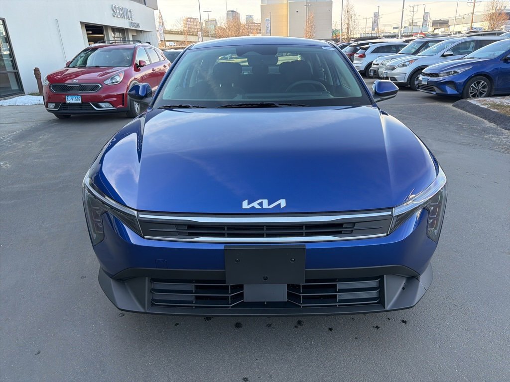 New 2025 Kia K4 LXS image 3