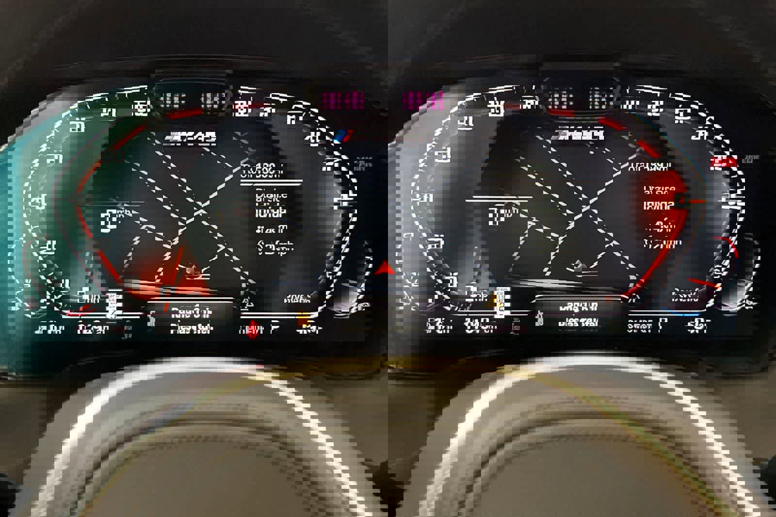 Used 2023 BMW M440i Convertible w/ Premium Package image 26