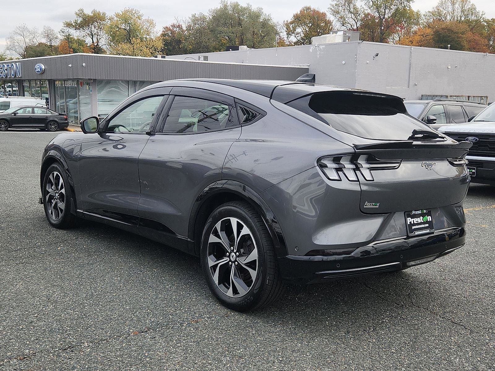 Used 2021 Ford Mustang Mach-E Premium image 4