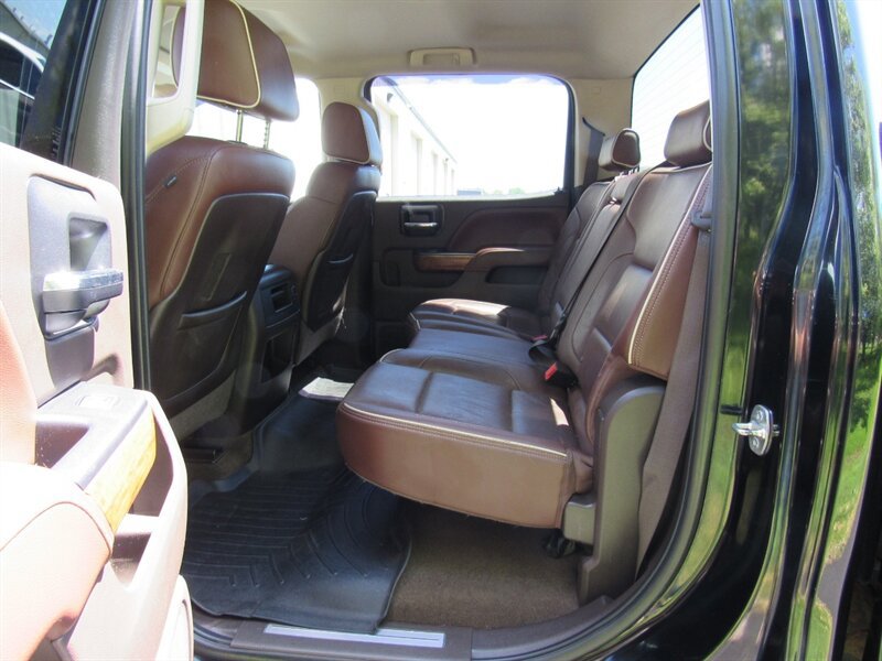 Used 2015 Chevrolet Silverado 2500 High Country w/ Duramax Plus Package AWD/4WD image 15
