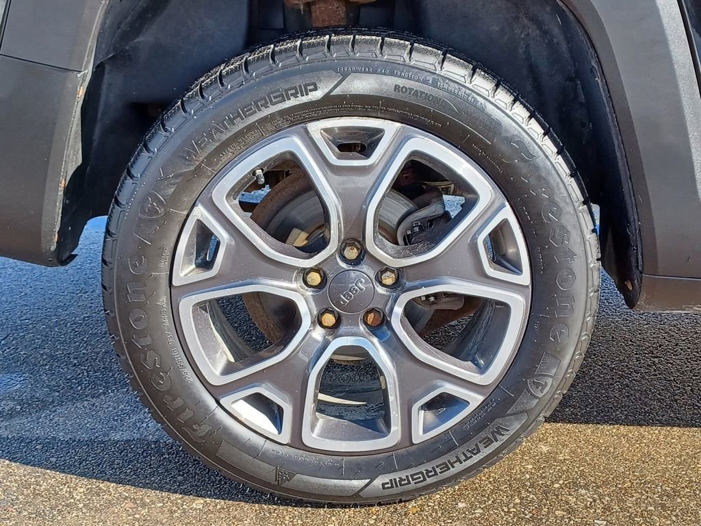Used 2016 Jeep Renegade Limited AWD/4WD image 5