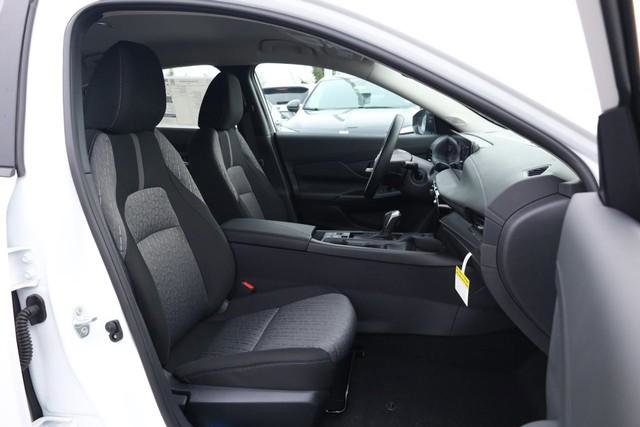 New 2026 Nissan Sentra SV image 25