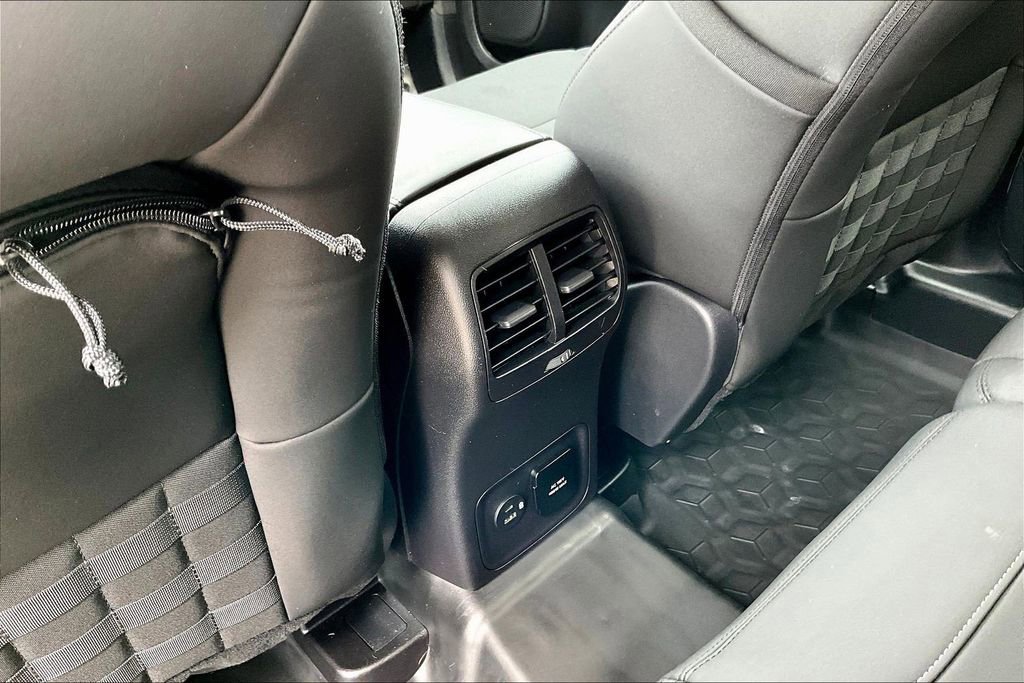 Used 2024 Ford Bronco Sport Badlands image 12