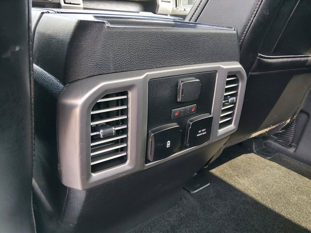 Used 2018 Ford F150 Platinum w/ Equipment Group 701A Luxury AWD/4WD image 13