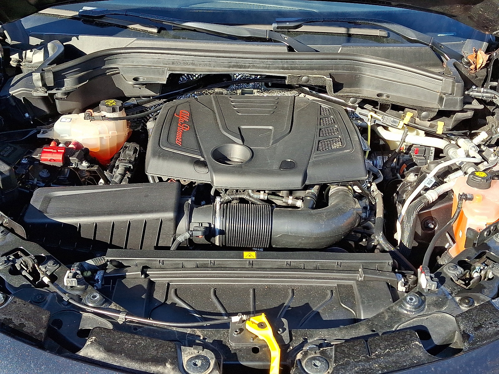 Used 2022 Alfa Romeo Stelvio Ti image 29