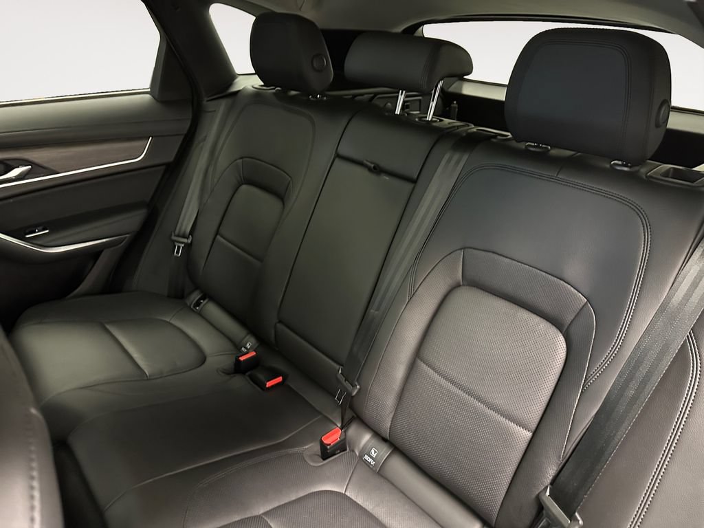 Used 2023 Jaguar F-PACE S AWD/4WD image 13