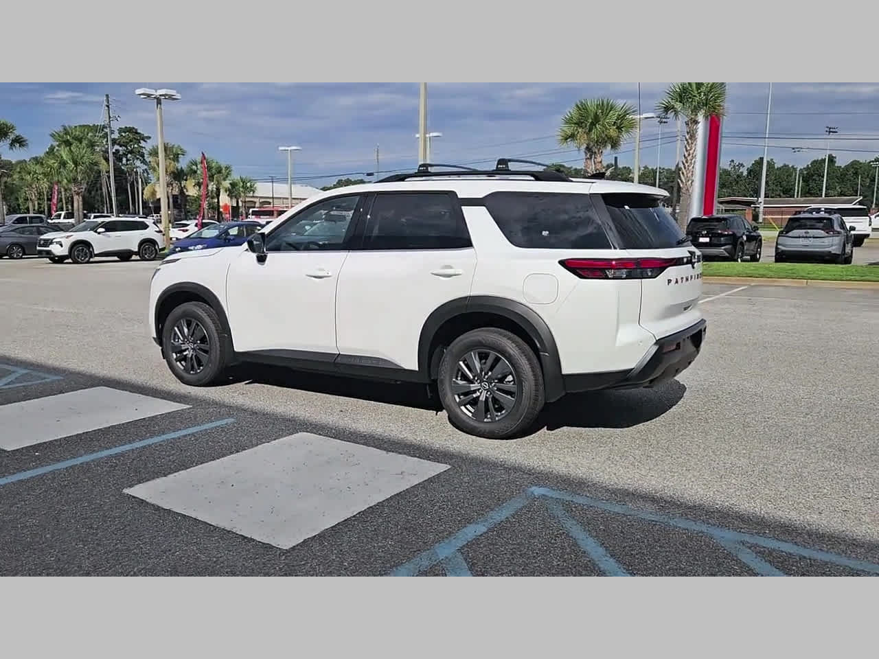 New 2026 Nissan Pathfinder SV w/ Cargo Package FWD image 27