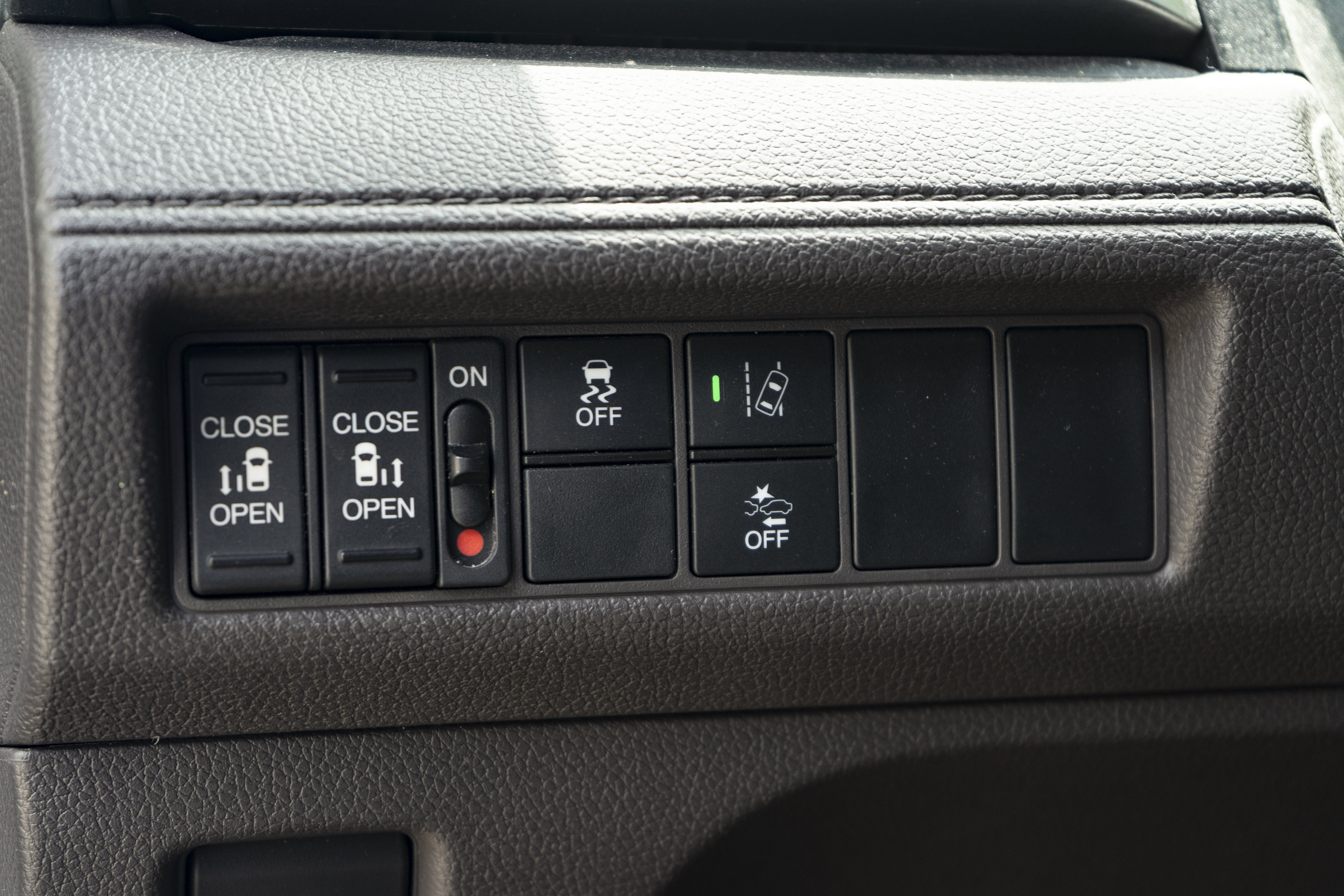 Certified 2019 Honda Odyssey EX image 37