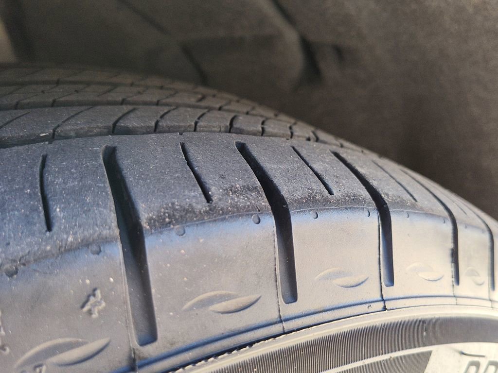 Used 2024 Cadillac XT5 Premium Luxury w/ Technology Package image 13