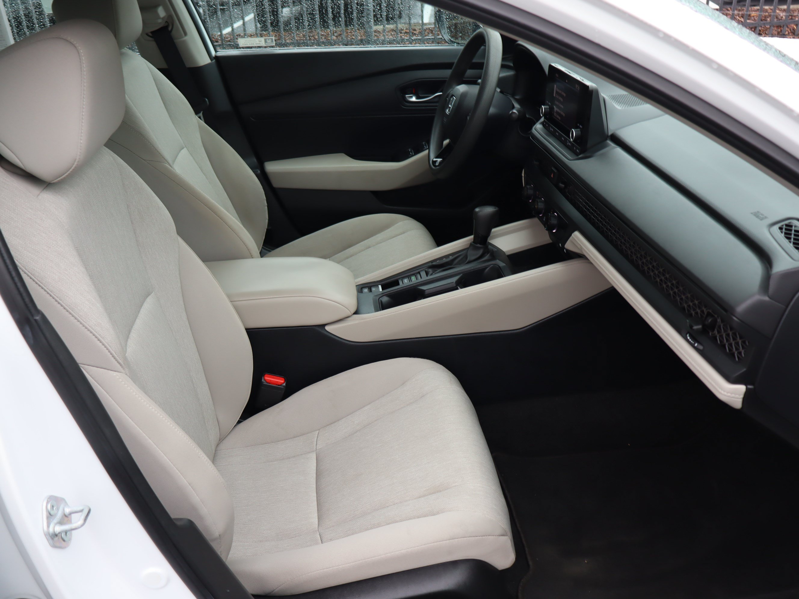 Used 2023 Honda Accord LX image 35