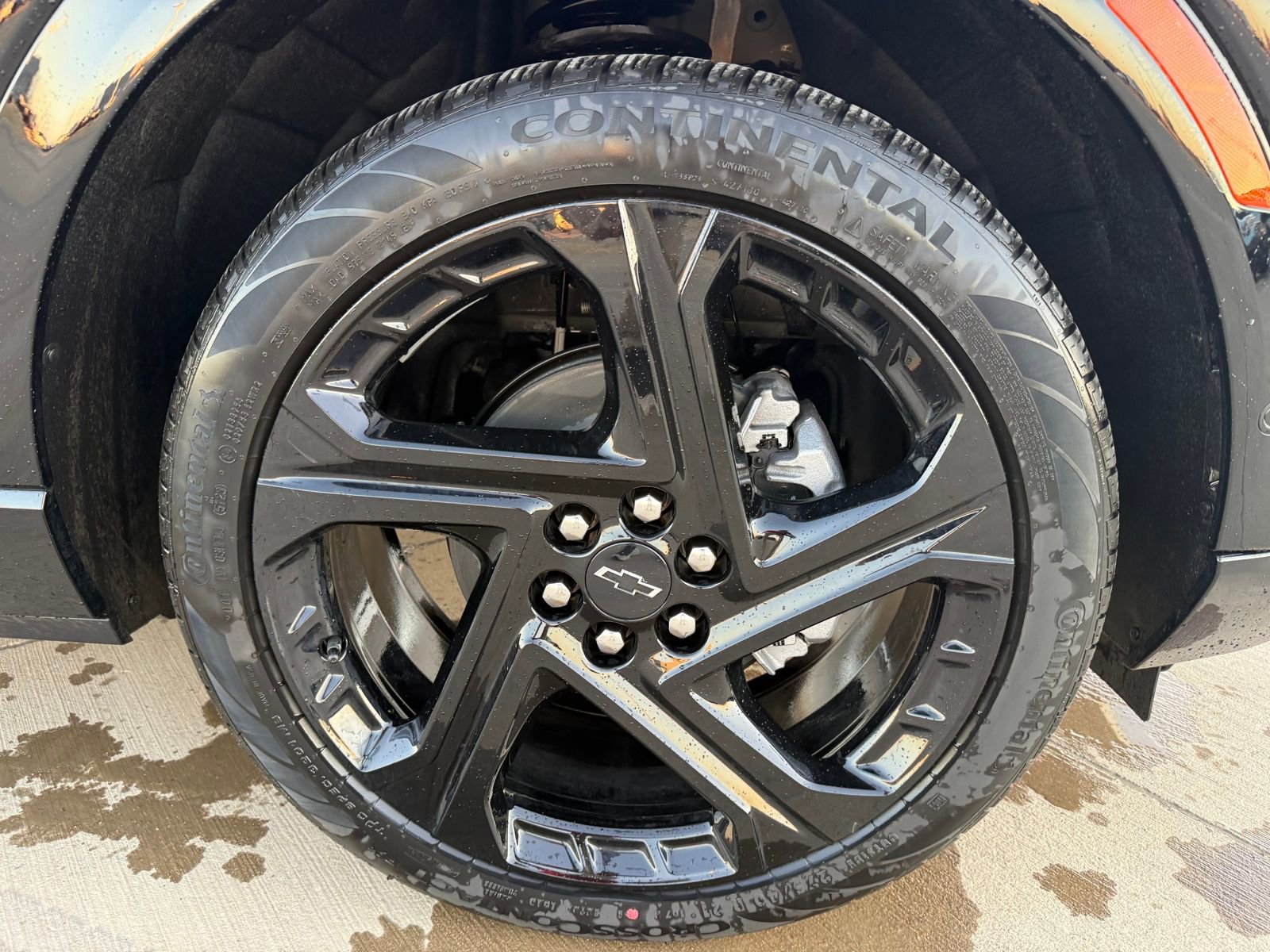 Used 2024 Chevrolet Equinox EV RS image 10