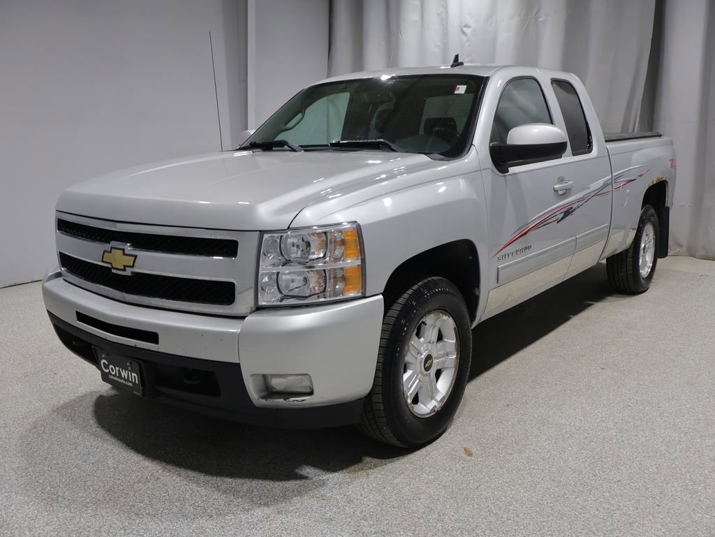 Used 2011 Chevrolet Silverado 1500 LTZ w/ LTZ Plus Package AWD/4WD image 7
