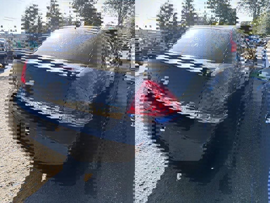 Used 2011 Chevrolet Impala LT w/ Luxury Edition Package image 4