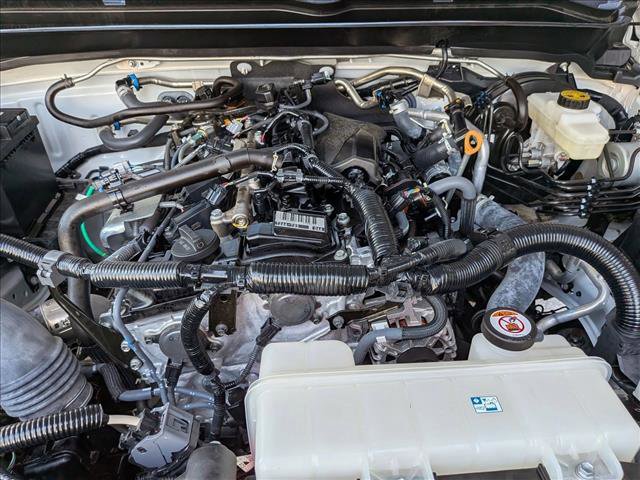 Used 2024 Toyota Tacoma SR AWD/4WD image 22