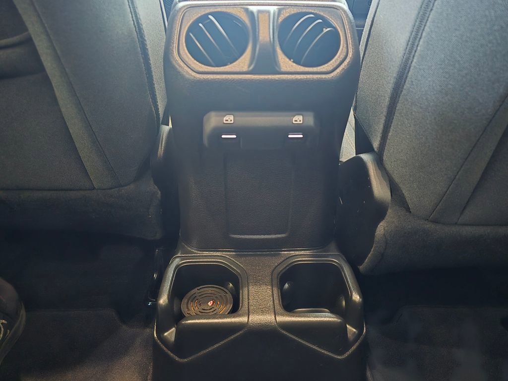 Used 2024 Jeep Gladiator Sport AWD/4WD image 54