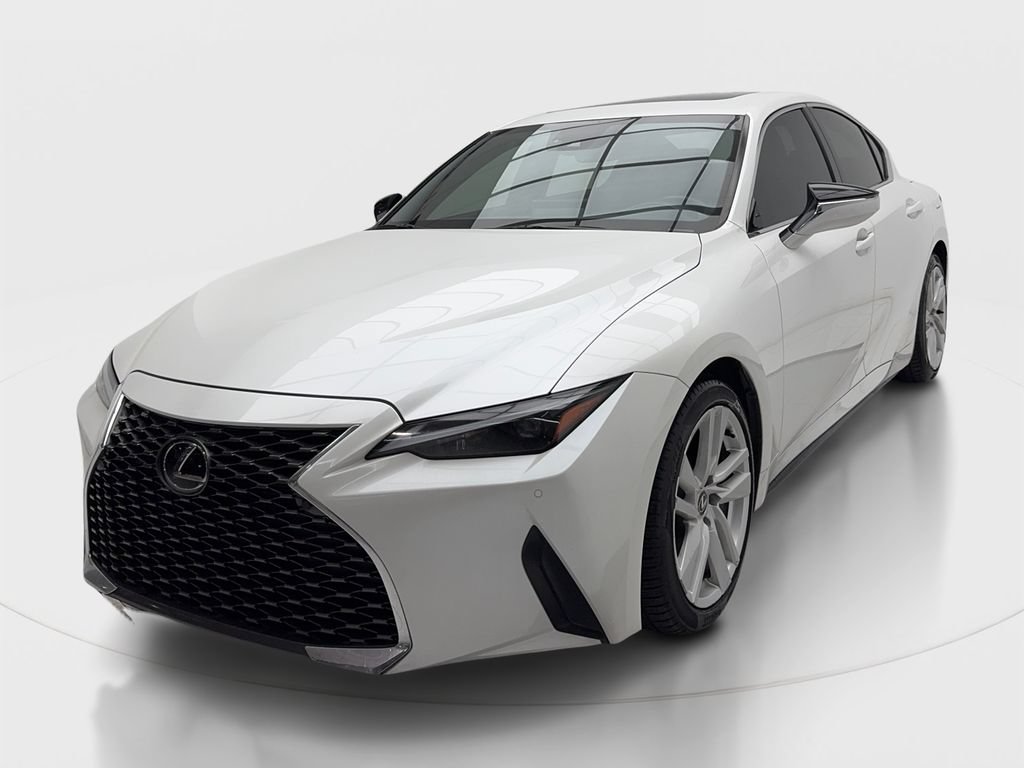 Used 2023 Lexus IS 300 w/ Comfort Package RWD image 4