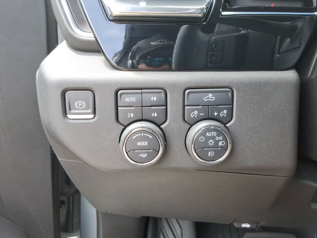 Used 2024 Chevrolet Silverado 1500 RST w/ All Star Edition Plus AWD/4WD image 36