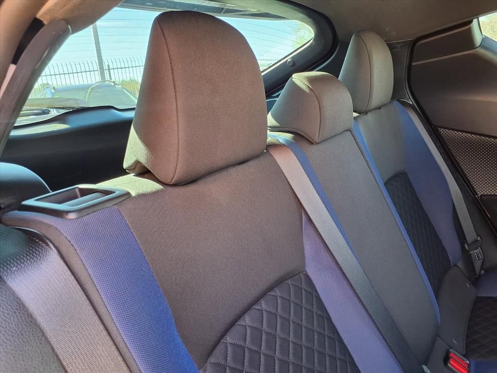 Used 2021 Toyota C-HR XLE image 23