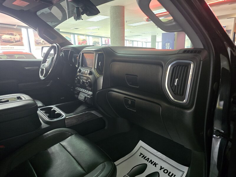 Used 2021 Chevrolet Silverado 1500 LTZ w/ LTZ Premium Package AWD/4WD image 13