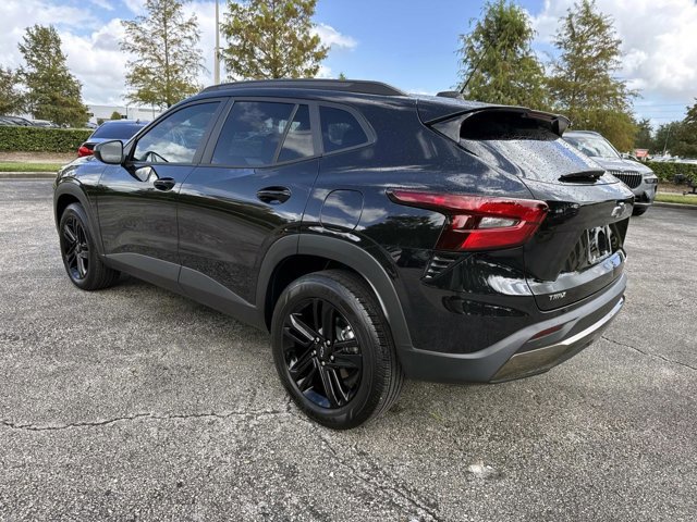 Used 2025 Chevrolet Trax ACTIV w/ Sunroof Package image 5