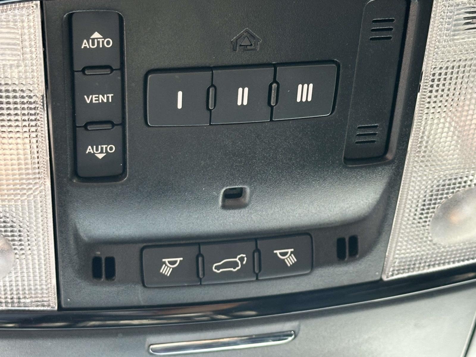 Used 2023 Dodge Durango R/T AWD/4WD image 41