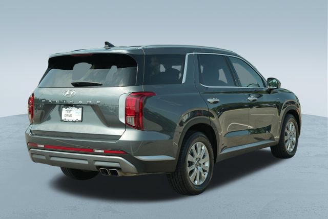 Used 2025 Hyundai Palisade SEL FWD image 9