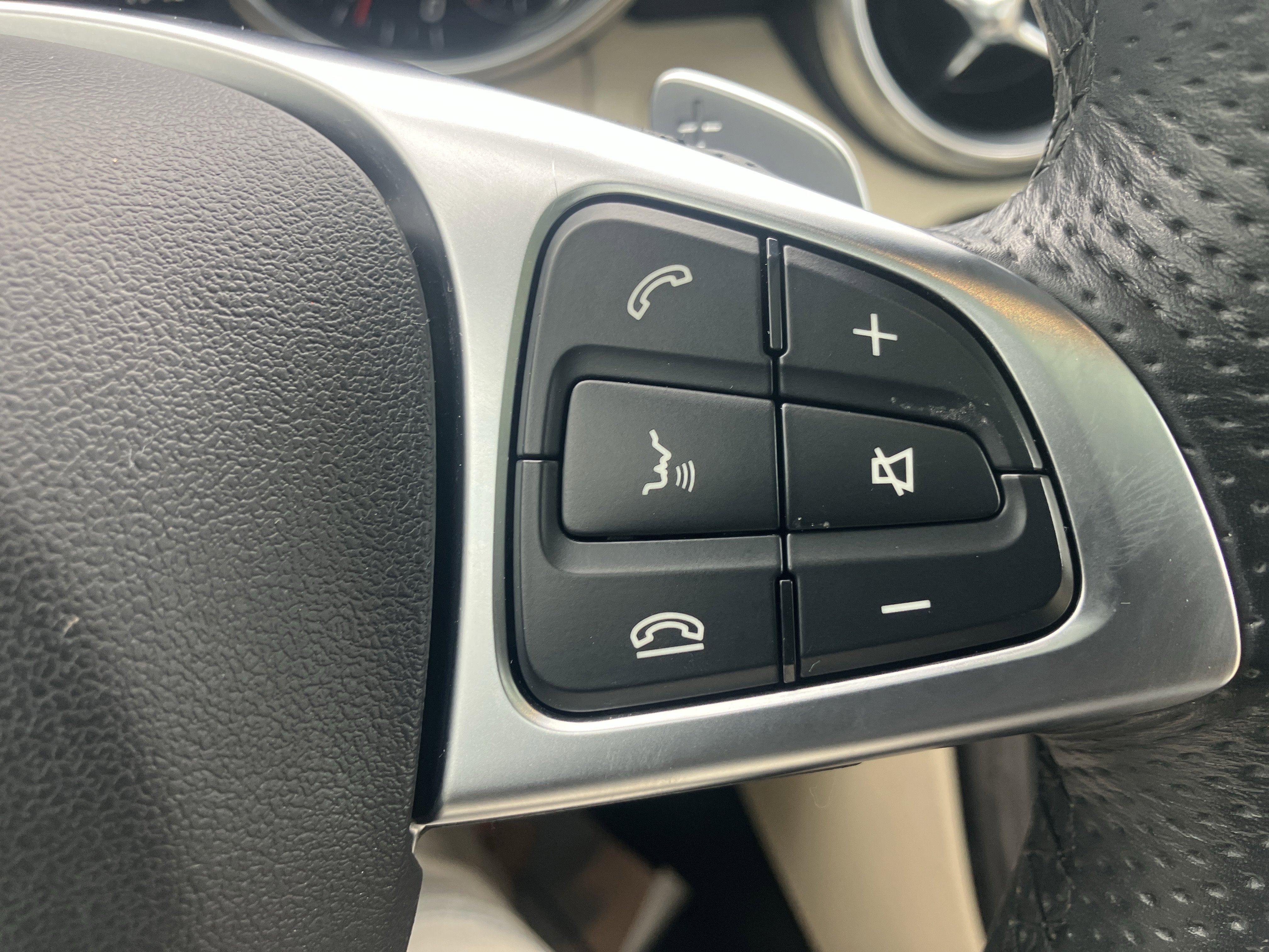 Used 2019 Mercedes-Benz SLC 300 image 20