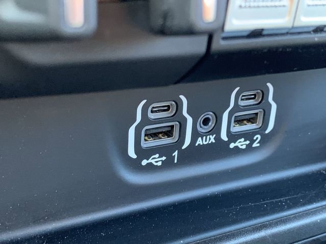 Used 2024 RAM 2500 Laramie w/ Night Edition image 27