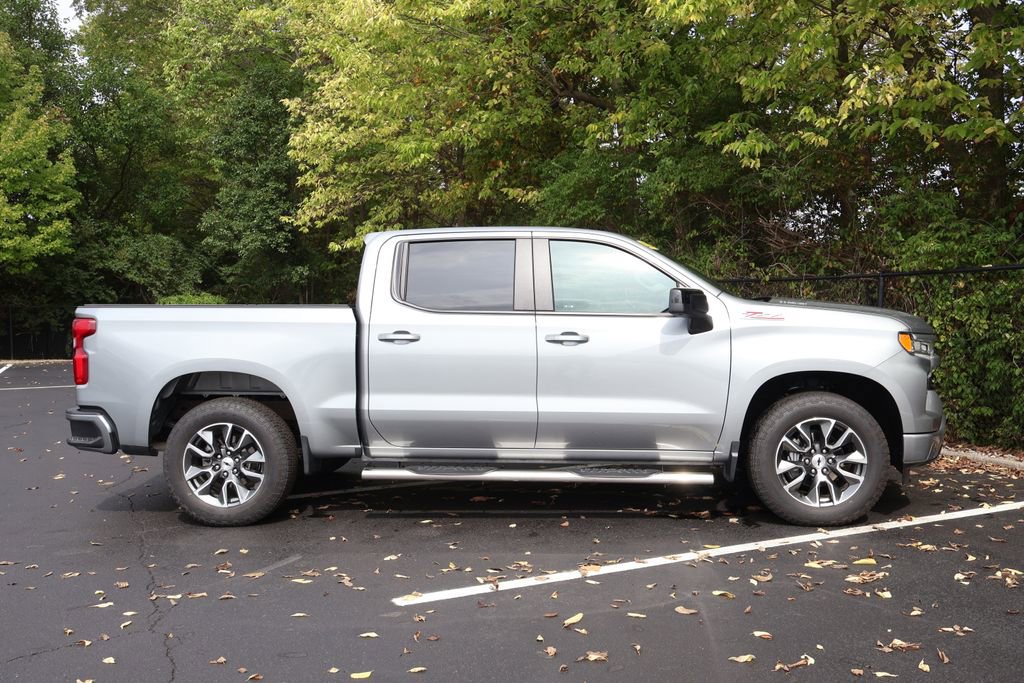 Certified 2024 Chevrolet Silverado 1500 RST w/ Z71 Off-Road Package image 9