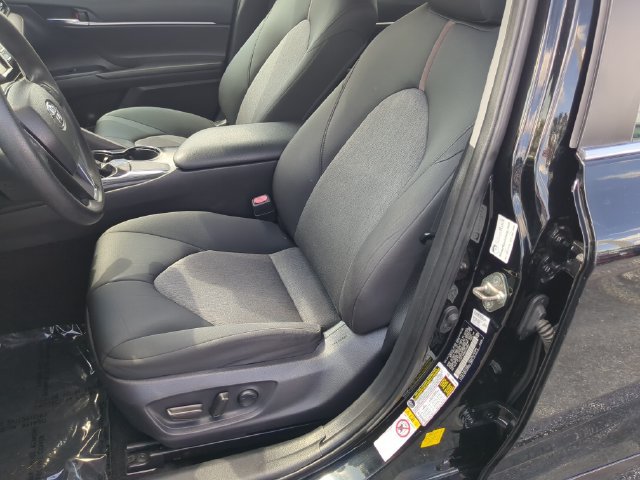 Used 2019 Toyota Camry LE FWD image 22