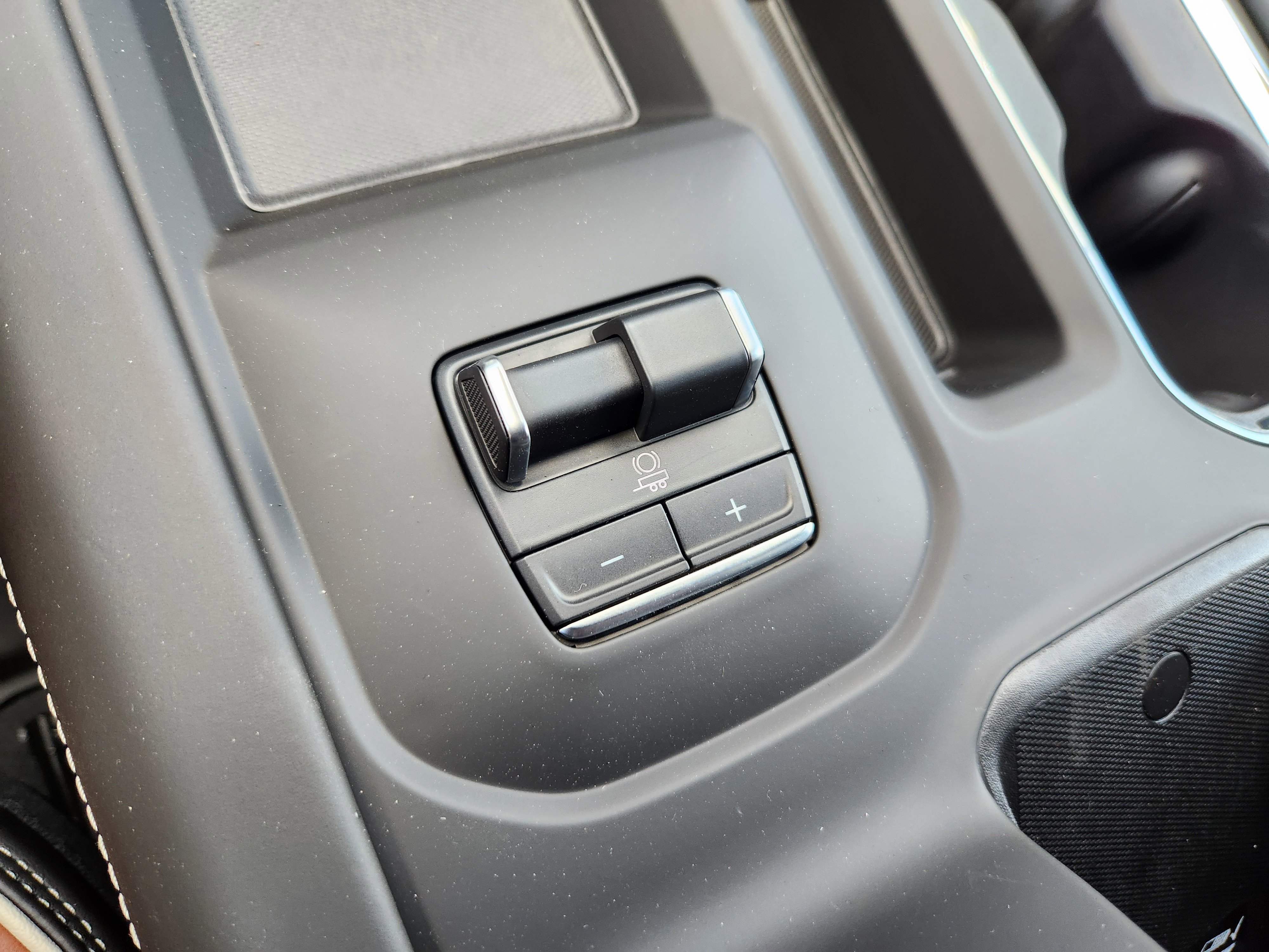 New 2025 GMC Sierra 2500 Denali Ultimate w/ Max Trailering Package image 28