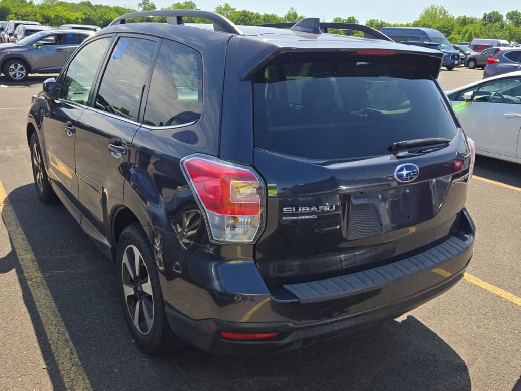 Used 2018 Subaru Forester 2.5i Limited AWD/4WD image 4