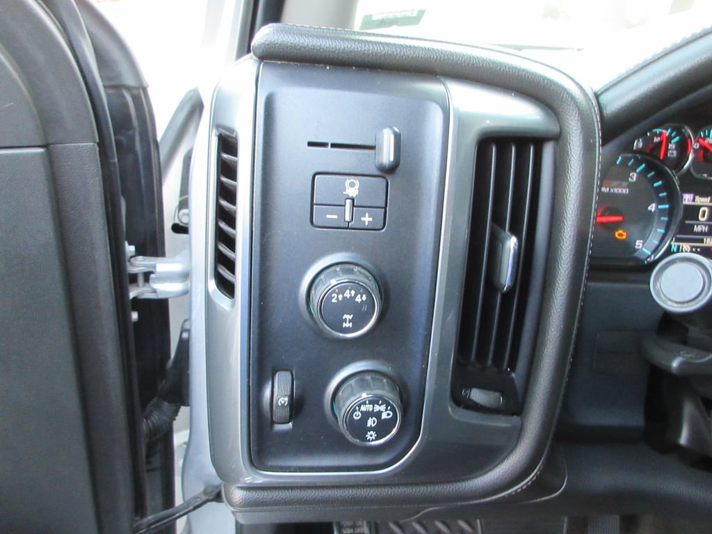 Used 2017 Chevrolet Silverado 2500 LTZ w/ Duramax Plus Package AWD/4WD image 26