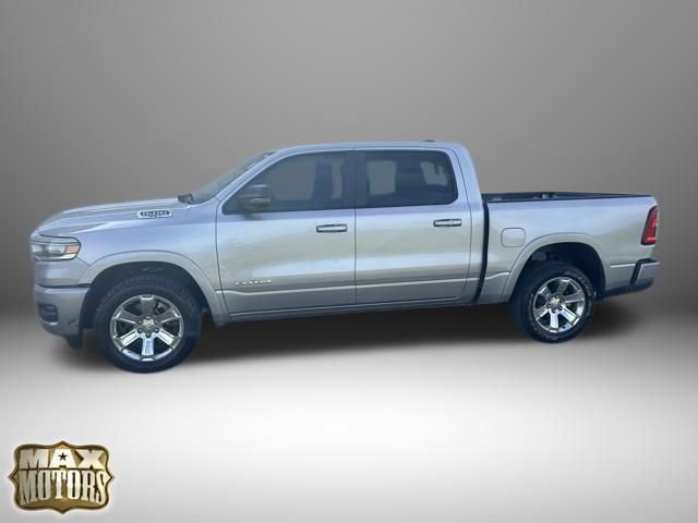 Used 2025 RAM 1500 Big Horn AWD/4WD image 4