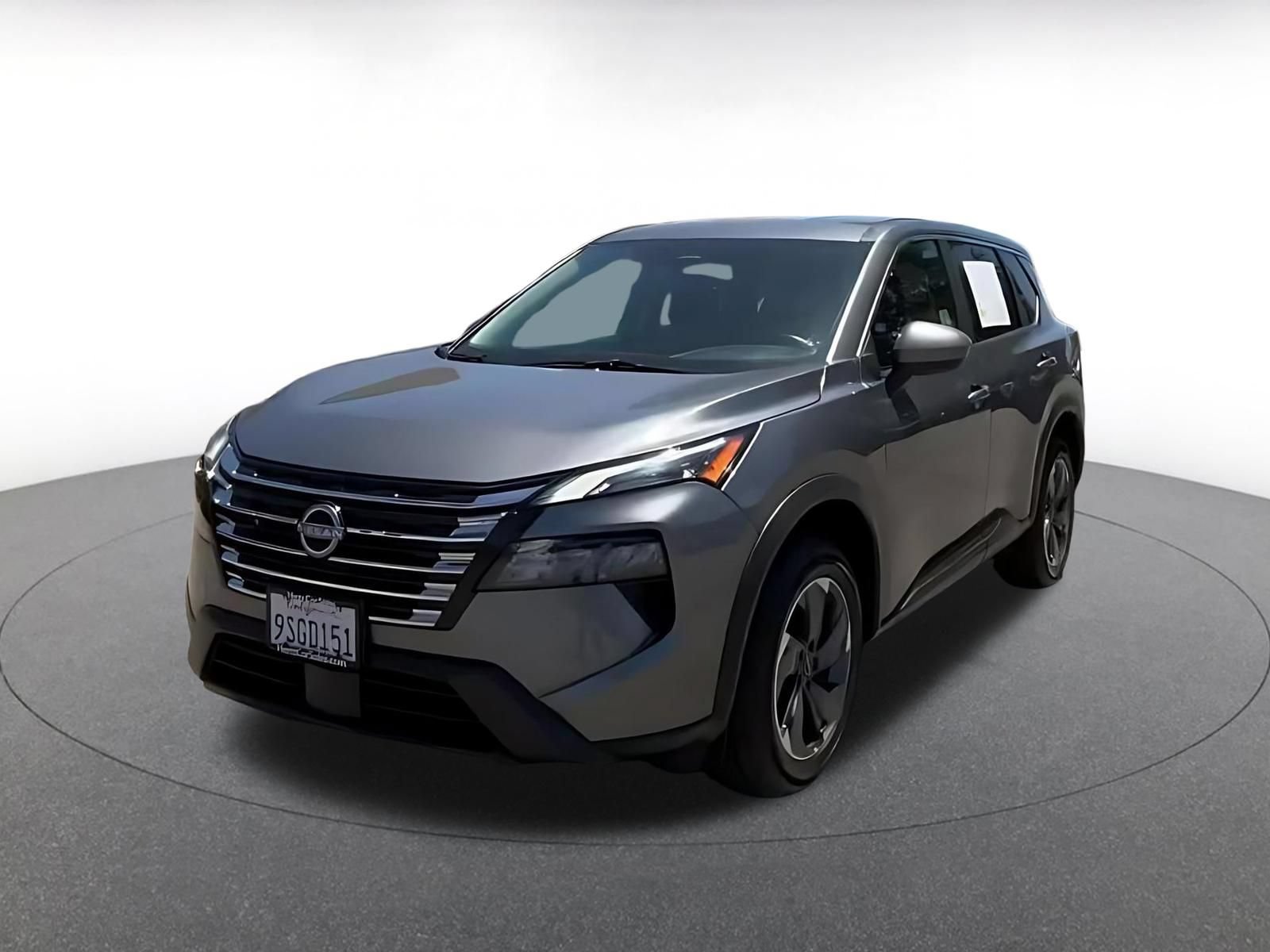 Used 2025 Nissan Rogue SV FWD image 8