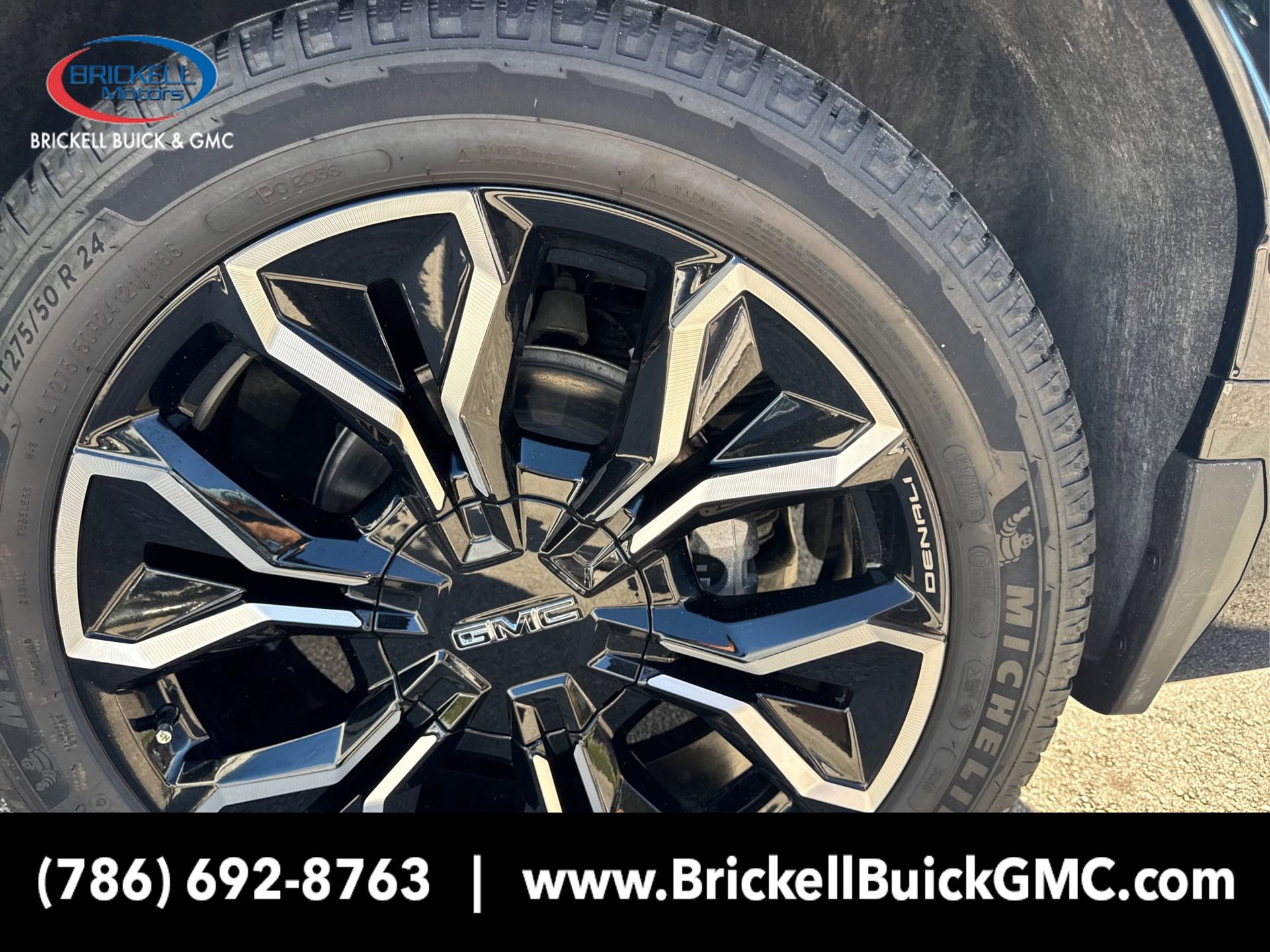 New 2025 GMC Sierra EV Denali image 13