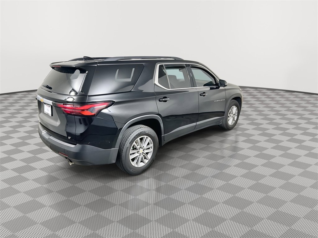 Used 2022 Chevrolet Traverse LT image 8