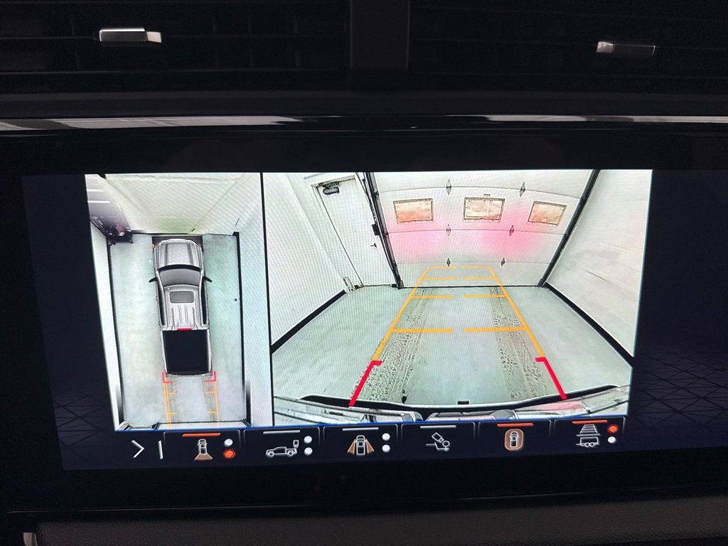 New 2026 GMC Sierra 1500 AT4 w/ AT4 Premium Package image 30