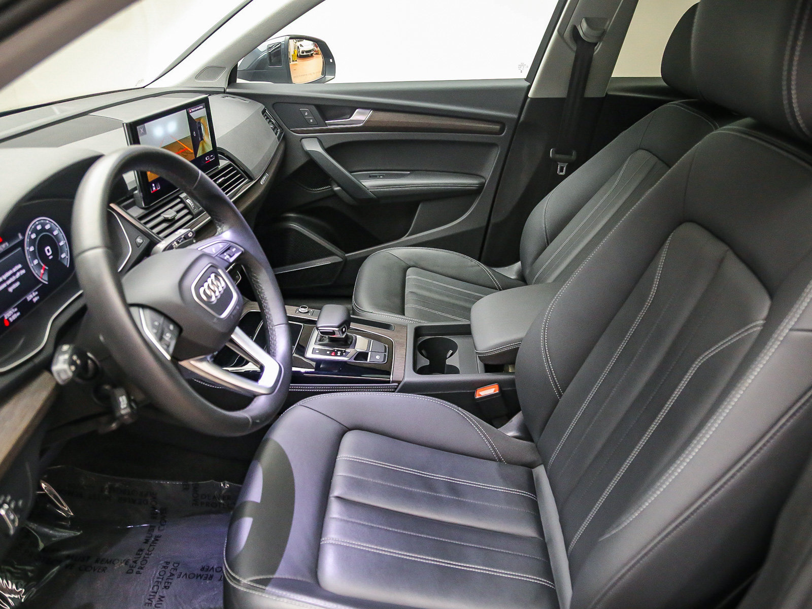 Certified 2023 Audi Q5 Premium Plus w/ Premium Plus Package AWD/4WD image 19
