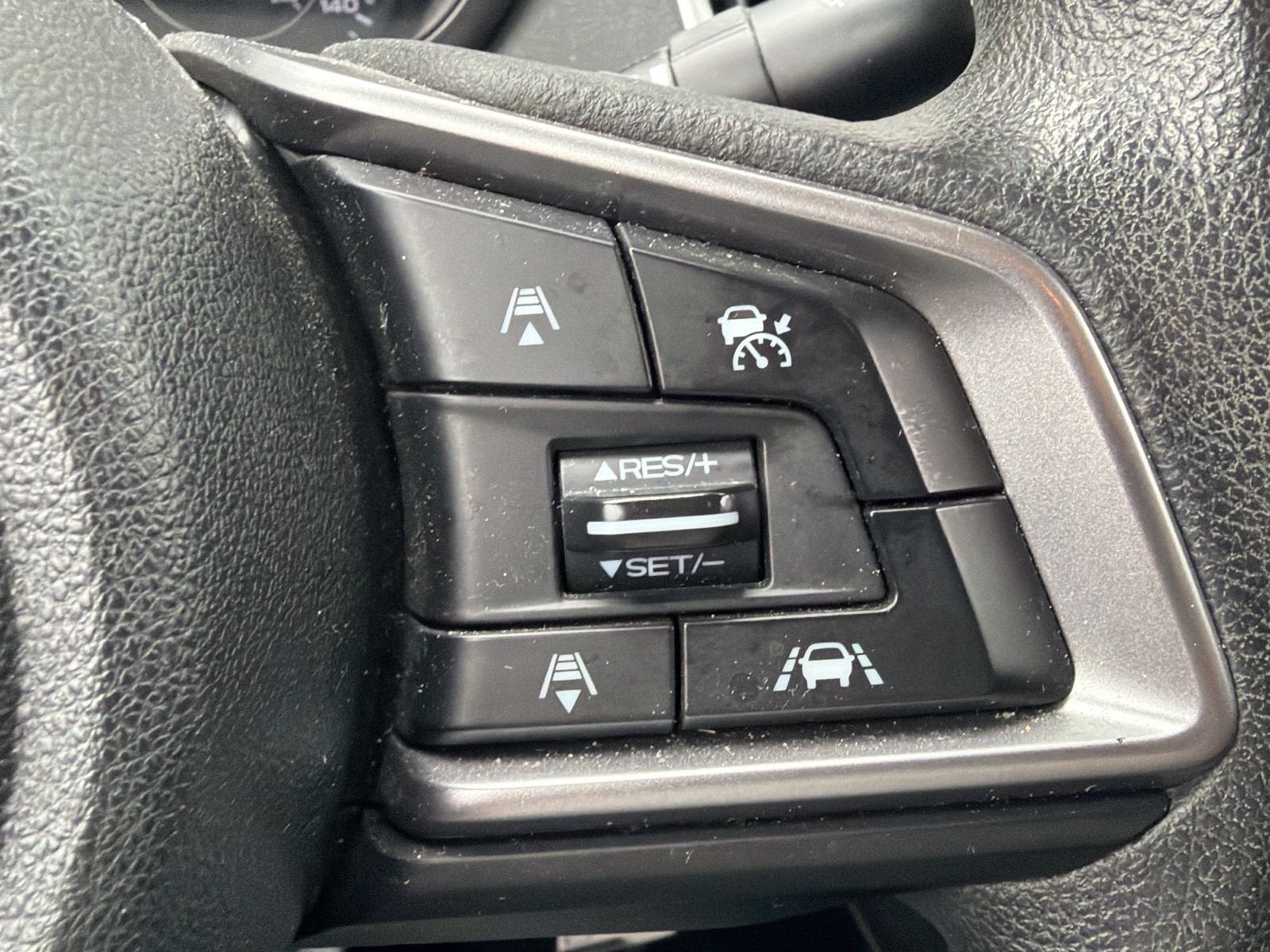 Used 2018 Subaru Impreza 2.0i Premium w/ Eyesight & BSD & Rcta AWD/4WD image 20