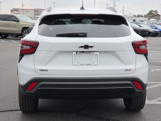 New 2026 Chevrolet Trax RS w/ Driver Confidence Package FWD image 22