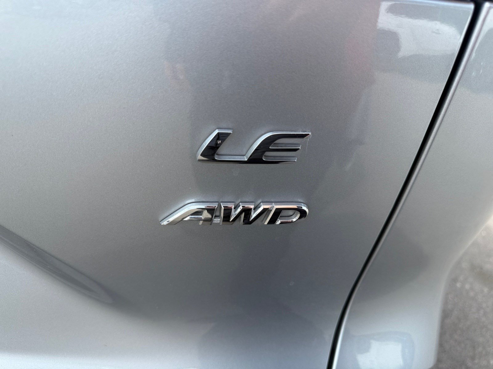 Certified 2023 Toyota Corolla Cross LE AWD/4WD image 23