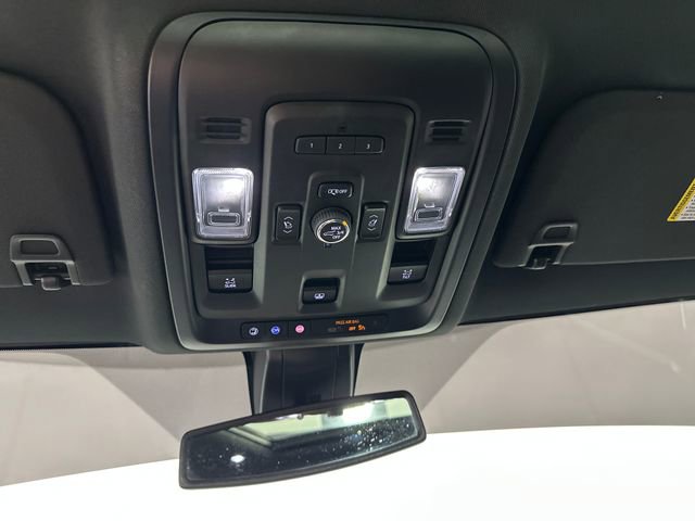 Used 2022 Chevrolet Tahoe LT w/ Luxury Package image 24