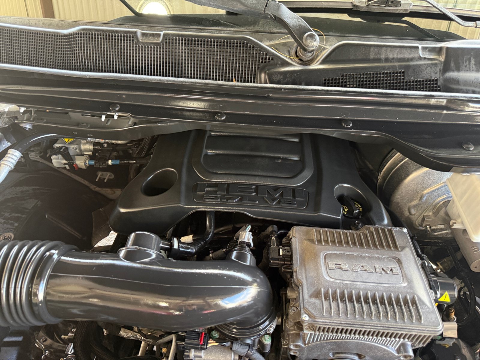 Used 2020 RAM 1500 Limited AWD/4WD image 34