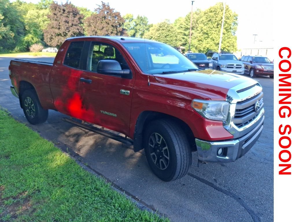 Used 2014 Toyota Tundra SR5 w/ TRD Off Road Package AWD/4WD image 3